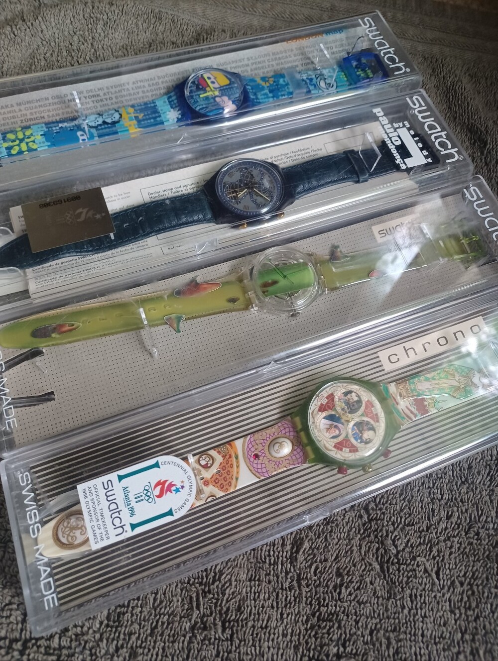 BUNDLE# 4 SWATCH WATCHES ( UNISEX ) - Picture 10 of 11